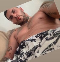 Kayzen - Male escort in İzmir