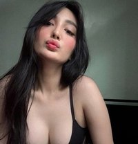 🦋Emily🦋-New in Dubai-Best GFE Service - masseuse in Dubai