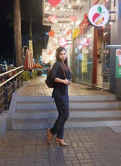 Kc Fortz - Transsexual escort in Manila Photo 7 of 14