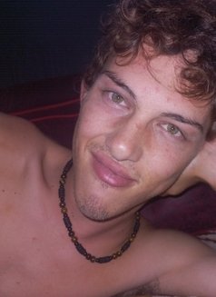 Keanu - Male escort in Pretoria Photo 3 of 3