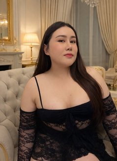 Keen Thailand Ladyboy - Transsexual escort in Riyadh Photo 1 of 5