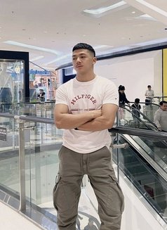 Keenan (Erotic Massage) - Acompañantes masculino in Jakarta Photo 8 of 10