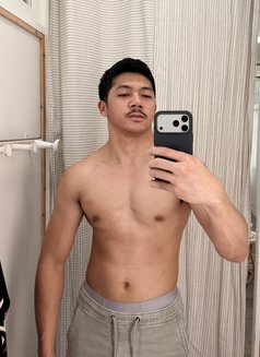 Keenan (Erotic Massage) - Male escort in Jakarta Photo 11 of 11