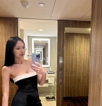 keera sweet & sexy - escort in Bangkok