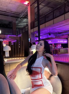 keera sweet & sexy - puta in Bangkok Photo 16 of 18