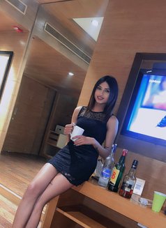 Keerat - Transsexual escort in Candolim, Goa Photo 11 of 16