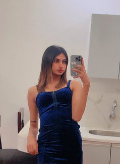 Keerat - Transsexual escort in Candolim, Goa Photo 15 of 16