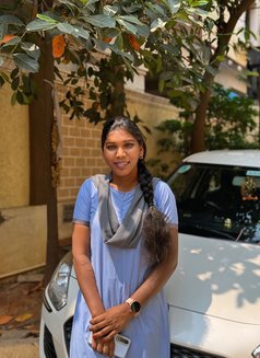 Keerthana Chaudhary call girl hyd - escort in Hyderabad Photo 3 of 4