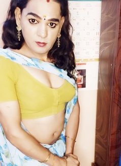 Keerthana - Transsexual escort in Chennai Photo 8 of 12