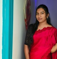 Keerthi South Indian Young - escort in Abu Dhabi Photo 13 of 17