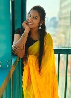 Keerthi South Indian Young - escort in Dubai Photo 2 of 10