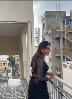 Keerthu - Transsexual escort in Coimbatore Photo 9 of 10