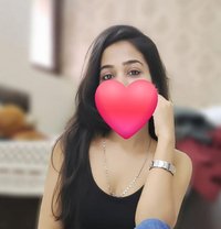 Keerti Cam and Real Meet - puta in Gurgaon