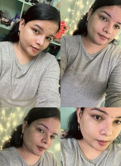 Keethana - Transsexual escort in Hyderabad Photo 6 of 7
