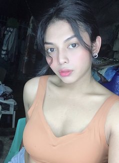 Keina Madrigal - Transsexual escort in Makati City Photo 9 of 9