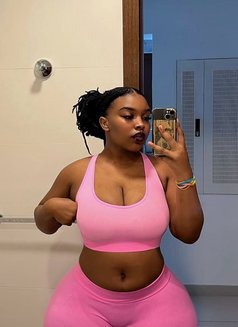 Keiro - escort in Kuwait Photo 3 of 3