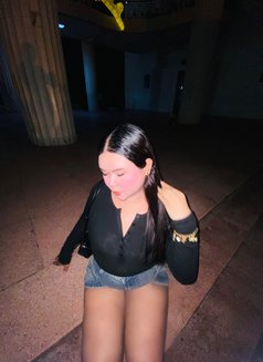 Keisha - Transsexual escort in Makati City Photo 10 of 12