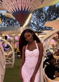 Keisha - escort in Nairobi Photo 3 of 8