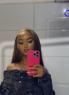 Keisha - escort in Nairobi Photo 4 of 8