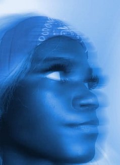 Keisha - masseuse in Nairobi Photo 2 of 3