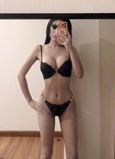 Keisha tight pussy just arrived - escort in Taipei Photo 16 of 17