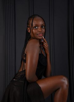 Keisha01 - puta in Beirut Photo 2 of 3