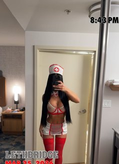Keissy Hennessey - escort in Saskatoon Photo 8 of 12