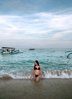 KEISYA KIMBERLIEE - Transsexual escort in Bali Photo 11 of 13