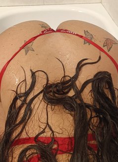 Keite - masseuse in İstanbul Photo 1 of 5