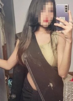 Independent 🥀cam session or meet - escort in Hyderabad Photo 2 of 9