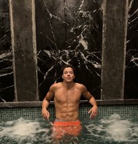 Kellio - Male escort in Paris