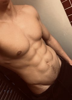 Kellio - Acompañantes masculino in Paris Photo 3 of 3