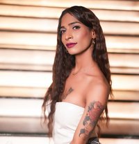 Kelly 999 - Transsexual escort in Hyderabad Photo 28 of 28