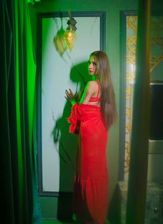 Kelly 999 - Transsexual escort in Mumbai Photo 24 of 26