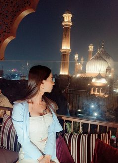 Kelly 999 - Transsexual escort in New Delhi Photo 28 of 29