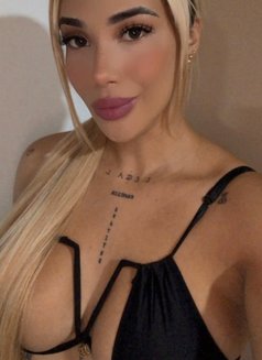 Kelly Available Outcall Incall - escort in Al Manama Photo 5 of 7