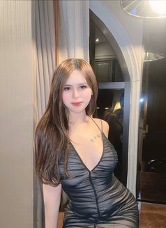 Kelly Domingo - escort in Manila Photo 6 of 6