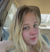 Roselinda - escort in Tokyo