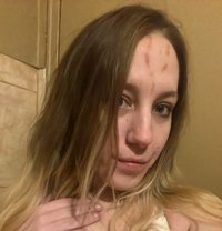 Roselinda - escort in Tokyo