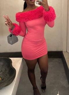 Julie - puta in Kampala Photo 1 of 3