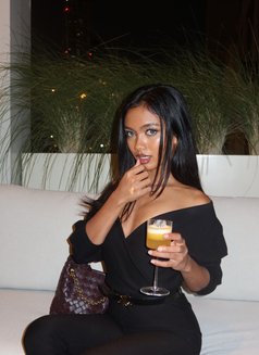 Kelly - escort in Kuala Lumpur Photo 8 of 8