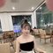Kelly - puta in Bangkok Photo 1 of 18