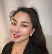 Kelly - escort in Lafia Photo 1 of 3