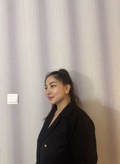 Kelly - escort in Lafia Photo 2 of 3