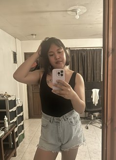 Kelly - masseuse in Bangkok Photo 5 of 7