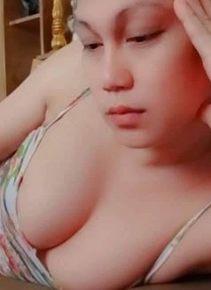 Kelly - Acompañantes transexual in Manila Photo 5 of 7