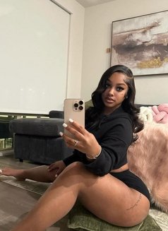 Kelly From Nehru Nagar - escort in Ahmedabad Photo 1 of 4