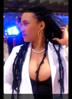 KELLY, FROM SOUTH AFRICA 🇿🇦 - puta in Kathmandu Photo 1 of 6