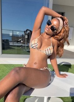 Kelly, Hot Queen - escort in Ahmedabad Photo 3 of 8