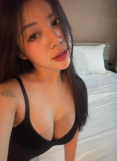 Kelly in & Outcall - escort in Al Juffair Photo 1 of 5